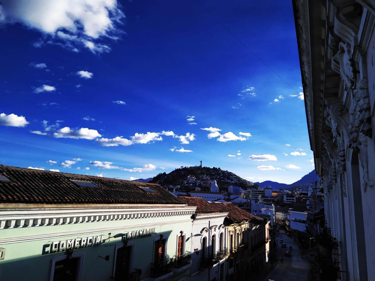 Hostal Latitud Ecuem Quito Exterior foto