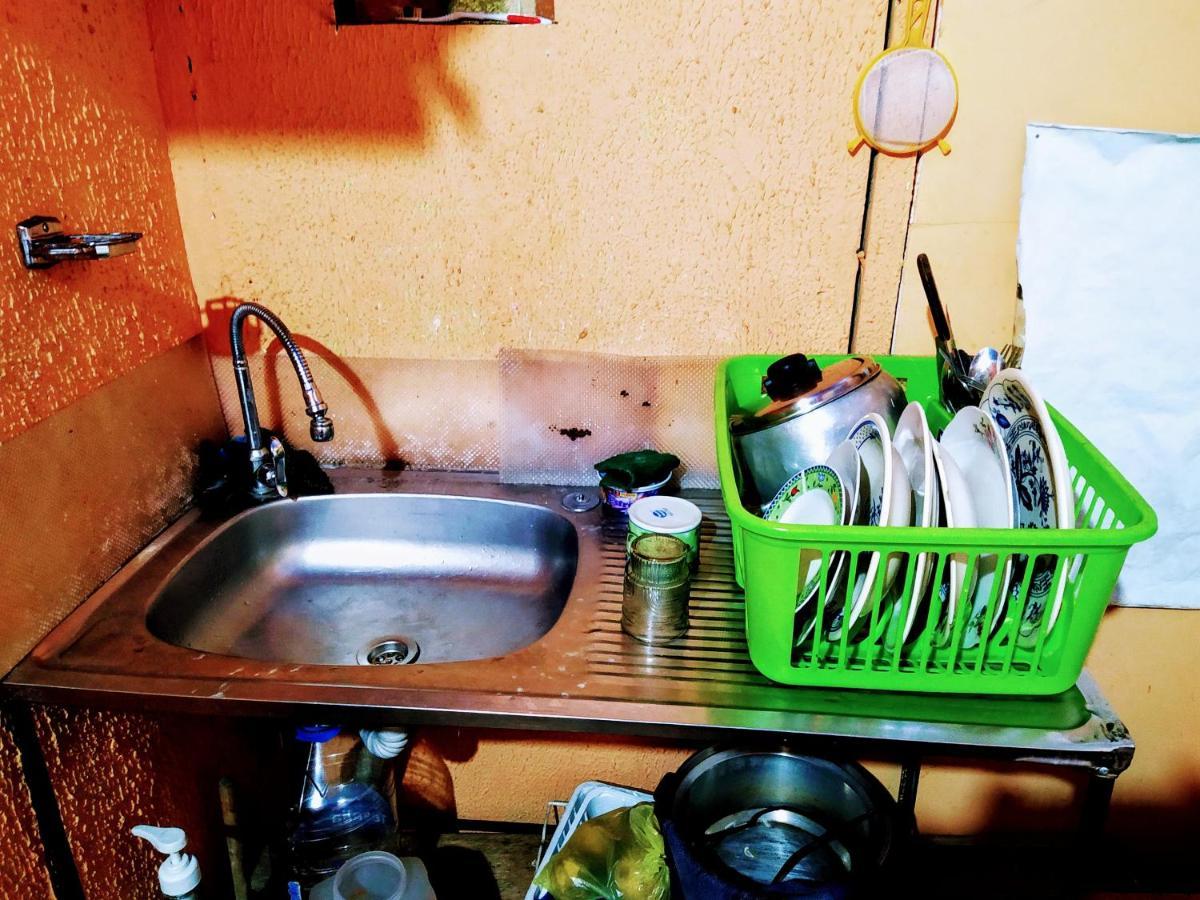 Hostal Latitud Ecuem Quito Exterior foto